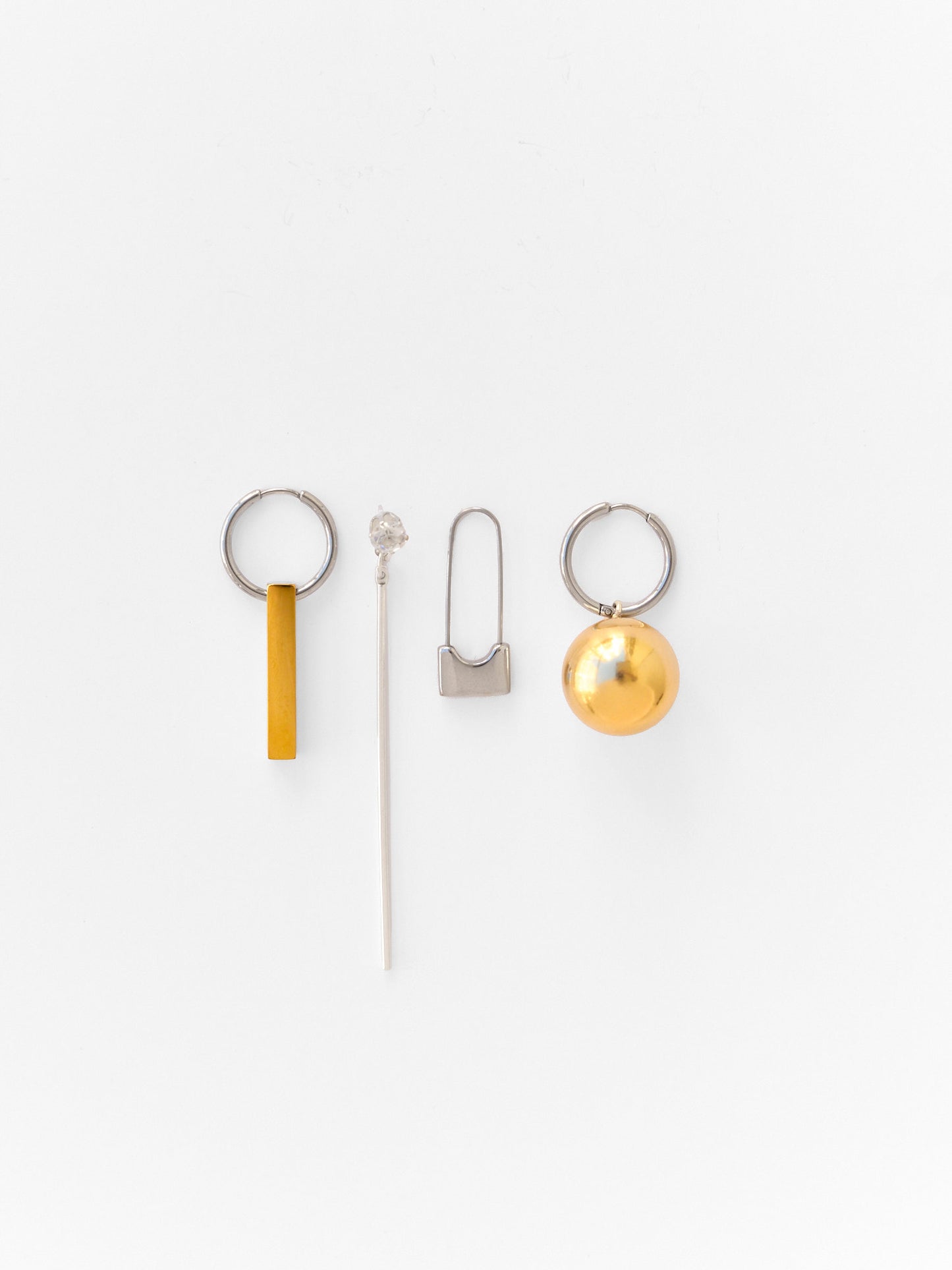 Vega minđuše set od 4