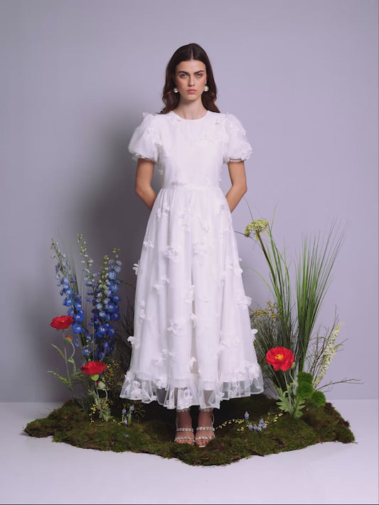 Sister Jane Jasmine Embroidered maxi haljina od cvetne organze sa otvorenim leđima, eterična haljina za venčanja i gala događaje – Neguj se